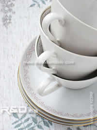 Le tazze non devono essere impilate