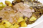 Fillet steaks with mushrooms & potatoes
