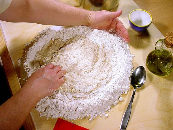 Impasto pizza con lievito fresco