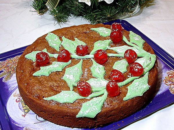 Cocoa, honey and spice bread