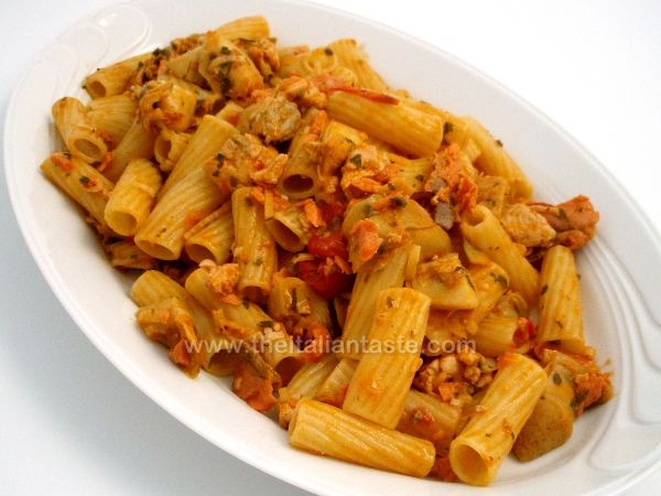 Salmon-and-artichoke pasta