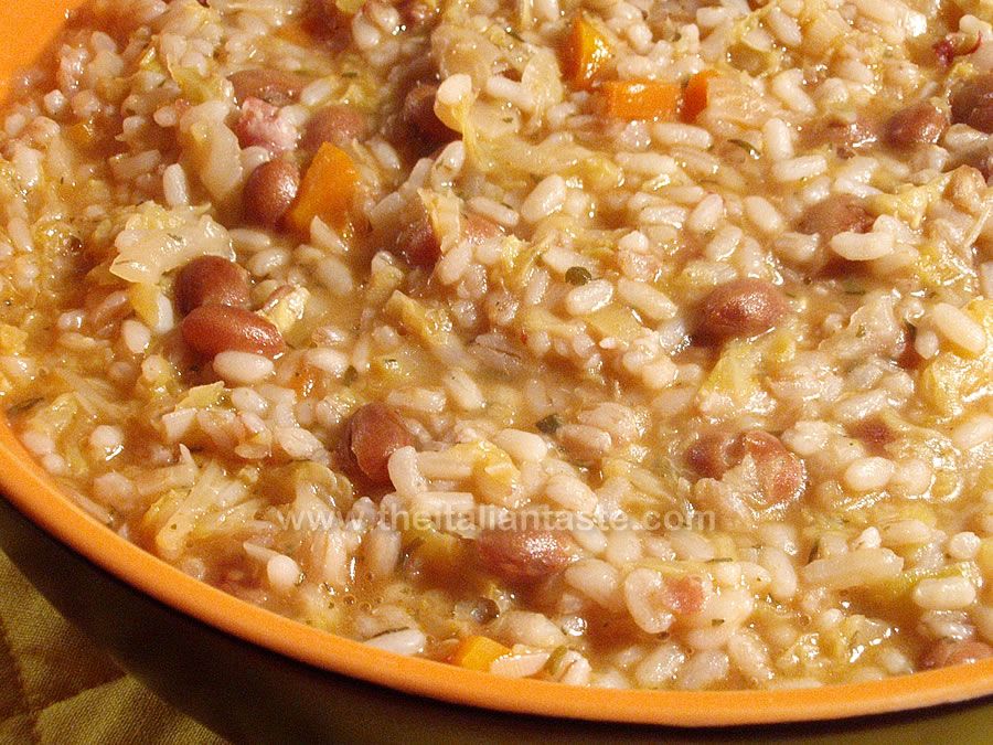 Risotto with cabbage, salami and borlotti beans
