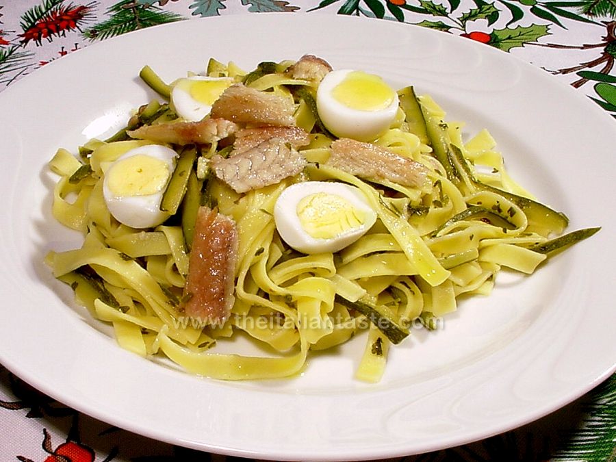 Tagliatelle con anguilla affumicata